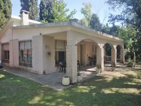 Quinta en Venta en Los Pioneros, Campana