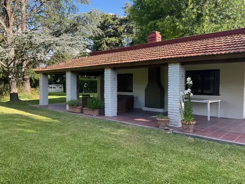 Quinta en Venta en El Remanso, Countries y Barrios Cerrados en Exaltacion de la Cruz