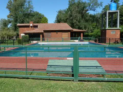 Quinta en Venta en El Remanso, Countries y Barrios Cerrados en Exaltacion de la Cruz