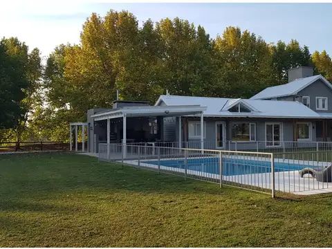 Quinta en Venta en La Colina Golf Y Polo, Countries y Barrios Cerrados en Lujan