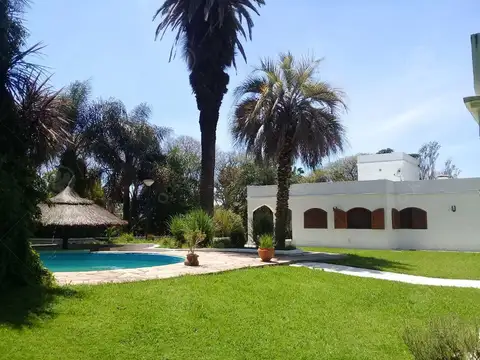 Quinta en Venta en Villa Elisa, Partido de La Plata
