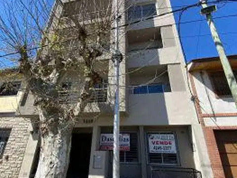 Cochera en Venta en Remedios de Escalada, Partido de Lanús