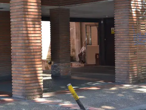 Cochera en Venta en Ciudad Jardin del Palomar, Partido de Tres de Febrero