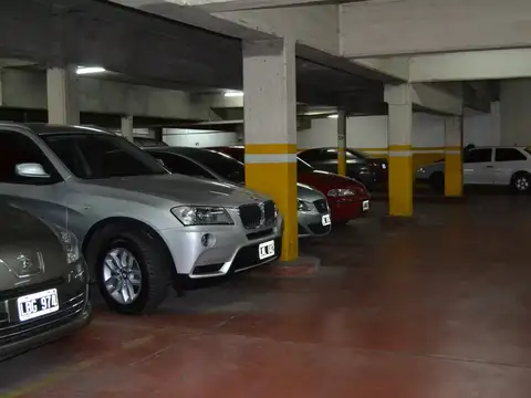 Cochera en Venta en Ciudad Jardin del Palomar, Partido de Tres de Febrero