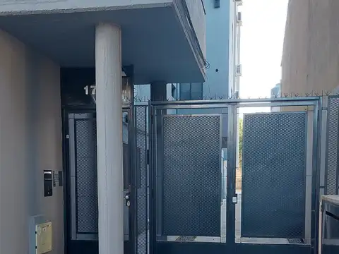 Cochera en Venta en Lanus Oeste, Lanus