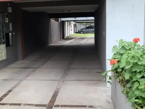 Cochera en Venta en Morón, Partido de Morón