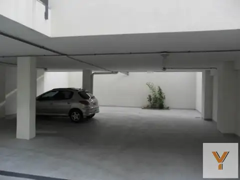 Cochera en Venta en Villa Sarmiento, Partido de Morón