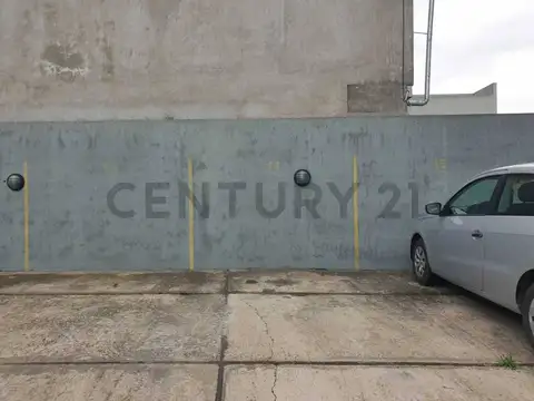 Cochera en Venta en La Plata, Partido de La Plata