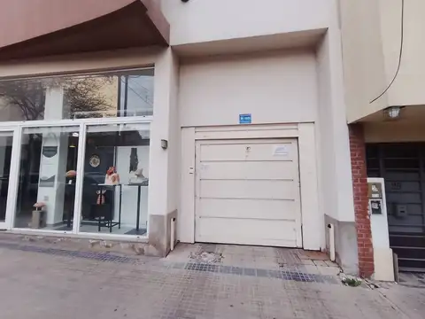 Cochera en Venta en La Plata, Partido de La Plata