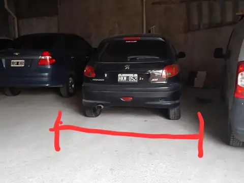 Cochera en Venta en Santos Lugares, Partido de Tres de Febrero