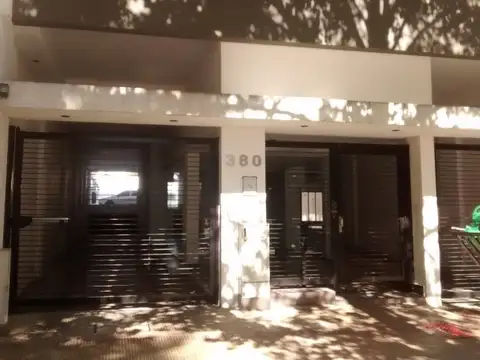 Cochera en Venta en La Plata, Partido de La Plata