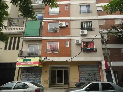 Cochera en Venta en Caseros, Partido de Tres de Febrero