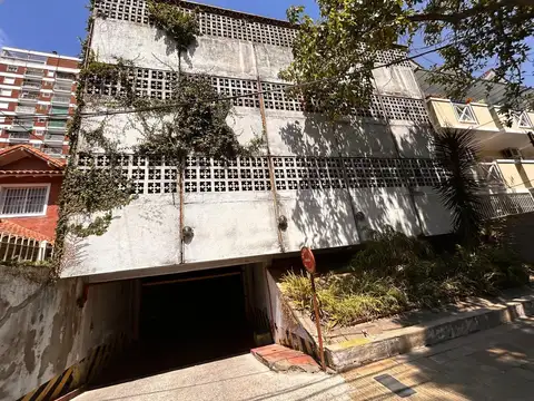 Cochera en Venta en Acassuso Vias  /  Santa Fe, Acassuso