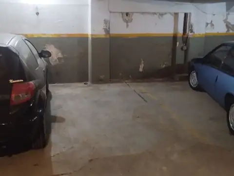 Cochera en Venta en Caseros, Partido de Tres de Febrero