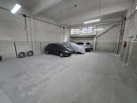 Cochera en Venta en Lanus Este, Lanus