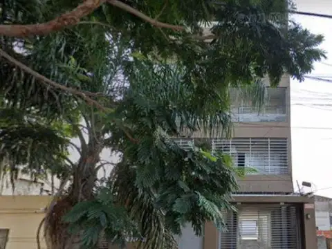 Cochera en Venta en Lanus Oeste, Lanus