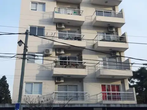 Cochera en Venta en Caseros, Partido de Tres de Febrero
