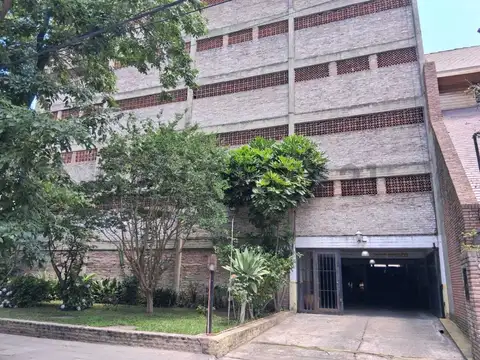 Cochera en Venta en Lanus Oeste, Lanus