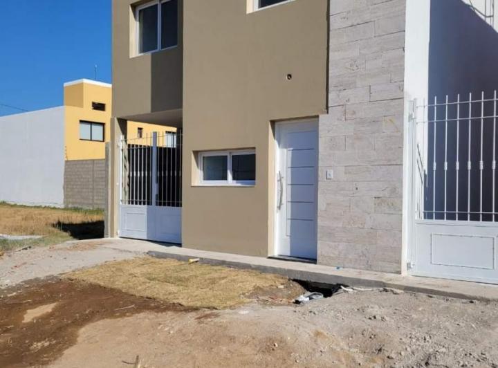 Departamento · 84m² · 5 Ambientes · 1 Cochera