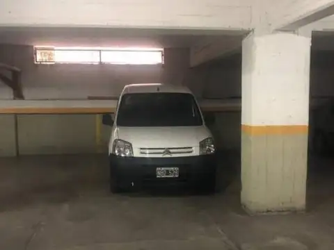 Cochera en Venta en Caseros, Partido de Tres de Febrero
