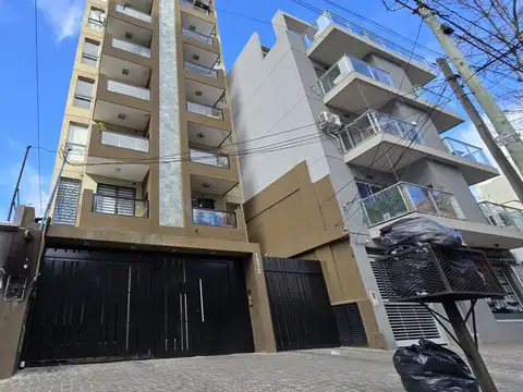 Cochera en Venta en Lanus Este, Lanus