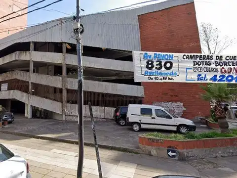 Cochera en Venta en Lanus Este, Lanus