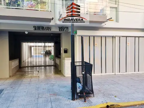 Cochera en Venta en Santos Lugares, Partido de Tres de Febrero