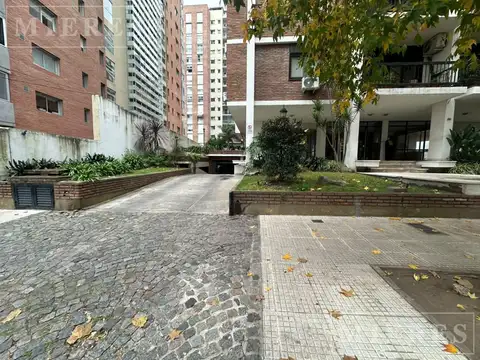 Cochera en Venta en Martinez Vias / Santa Fe, Martinez