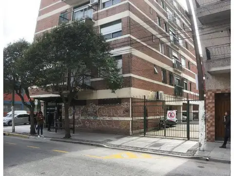 Cochera en Venta en Santos Lugares, Partido de Tres de Febrero
