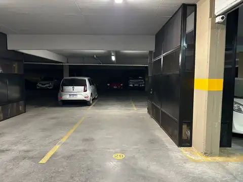 Cochera en Venta en Ciudad Jardin del Palomar, Partido de Tres de Febrero