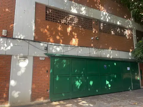 Cochera en Venta en Vicente Lopez Vias / Maipu, Vicente Lopez
