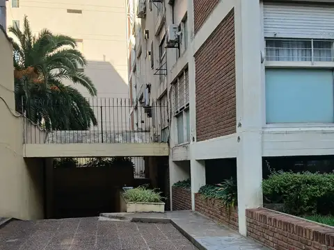 Cochera en Venta en Acassuso Vias  /  Santa Fe, Acassuso
