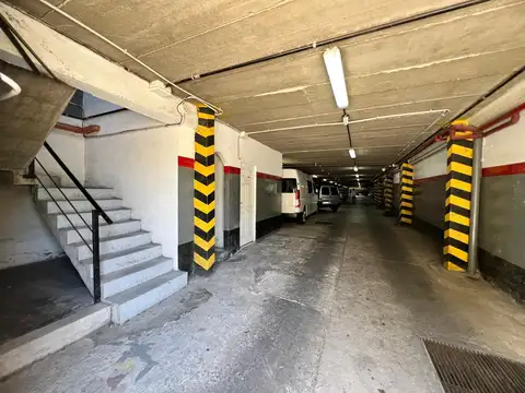 Cochera en Venta en Plaza Irigoyen, La Plata