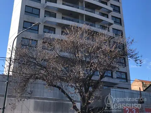 Cochera en Venta en San Isidro Vias / Rolon, San Isidro