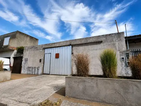 Cochera en Venta en Villa Luzuriaga, Partido de La Matanza