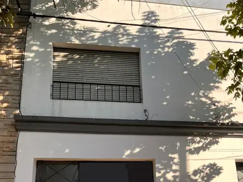 Cochera en Venta en Los Hornos, Partido de La Plata