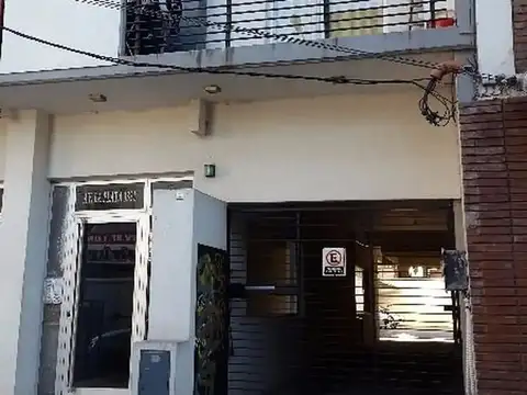 Cochera en Venta en Santos Lugares, Partido de Tres de Febrero