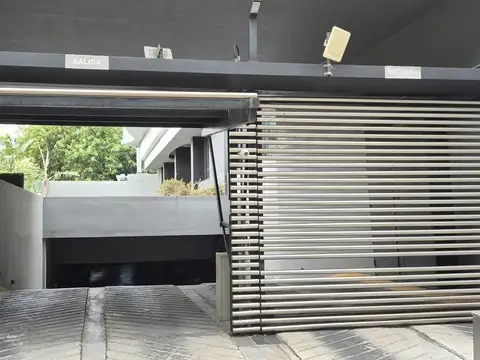 Cochera en Venta en Vicente Lopez Vias / Rio, Vicente Lopez