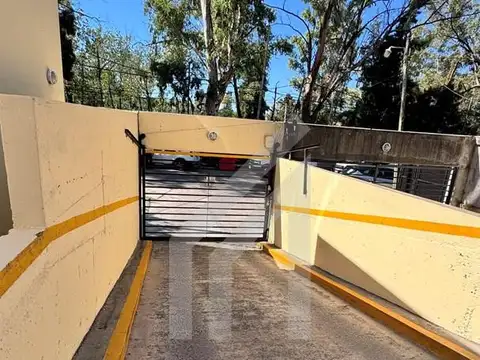Cochera en Venta en Ciudad De Tigre, Tigre Centro
