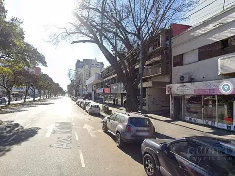 Cochera en Venta en La Lucila-Vias/Maipu, La Lucila