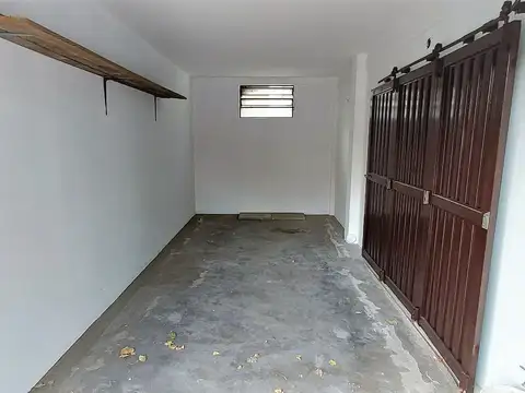 Cochera en Venta en Remedios de Escalada, Partido de Lanús