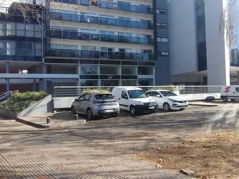 Cochera en Venta en Vicente Lopez Vias / Rio, Vicente Lopez