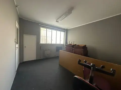 Oficina en Alquiler en Barrio Parque San Martin, General San Martin
