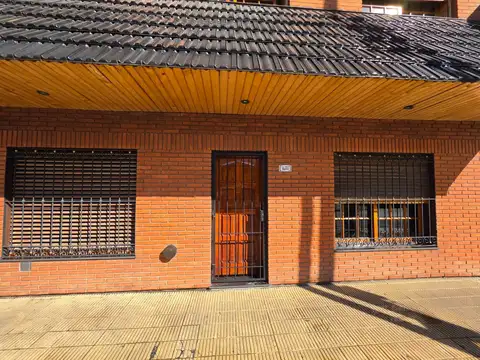 Oficina en Alquiler en Lomas del Mirador, Partido de La Matanza