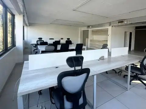 Oficina en Alquiler en Barrio Parque Leloir, Partido de Ituzaingó