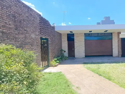 Oficina en Alquiler en Pilar Centro, Pilar