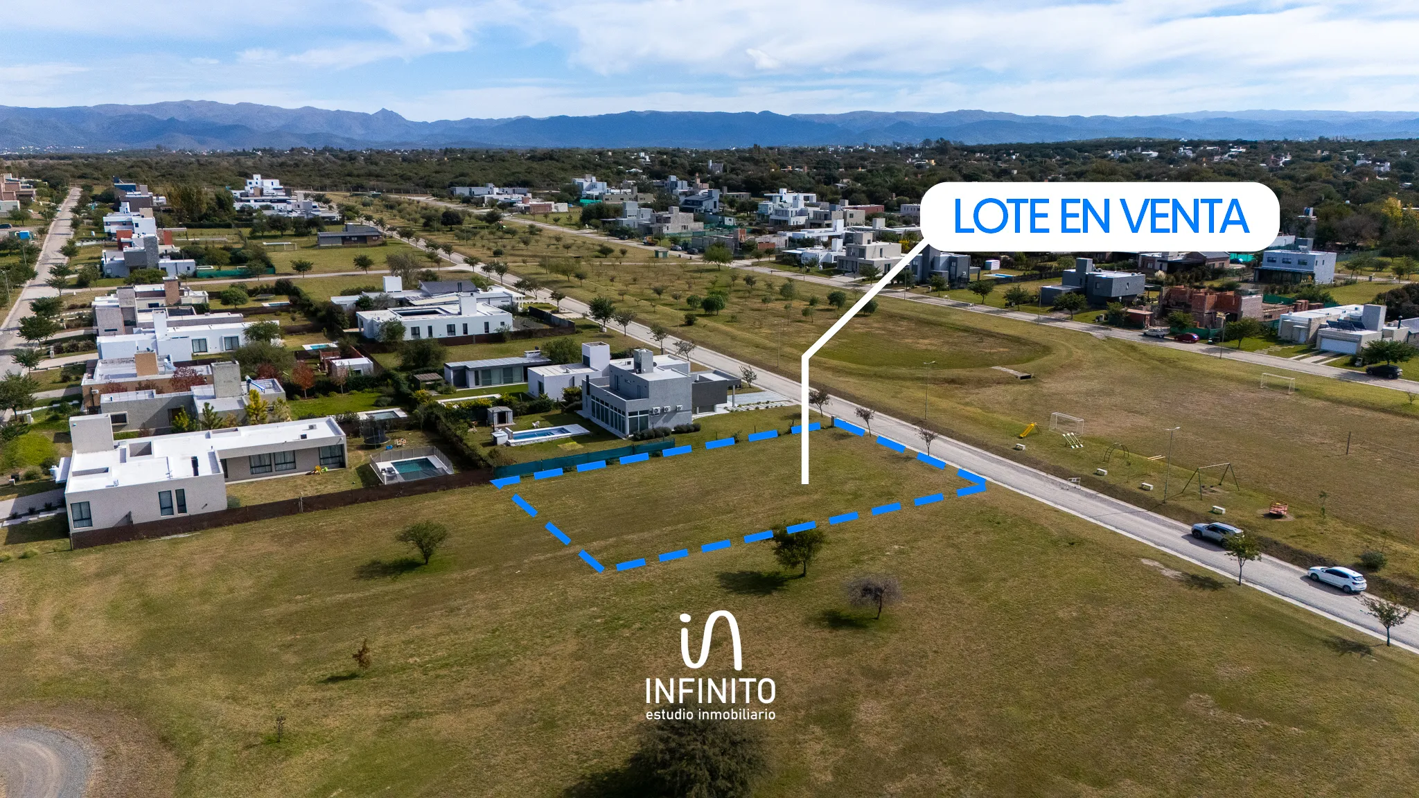 Venta de terreno en el barrio cerrado LA CERCANIA