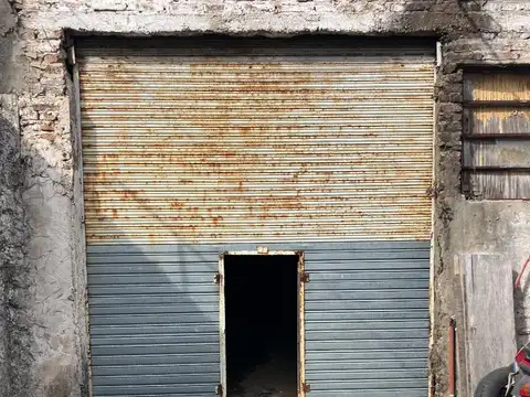 Galpón en Venta en Moron Sur, Moron