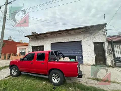 Galpón en Venta en Lanus Oeste, Lanus
