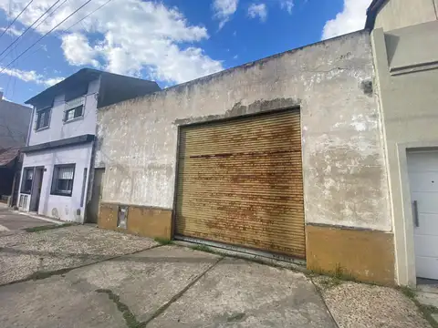 Galpón en Venta en Lanus Oeste, Lanus